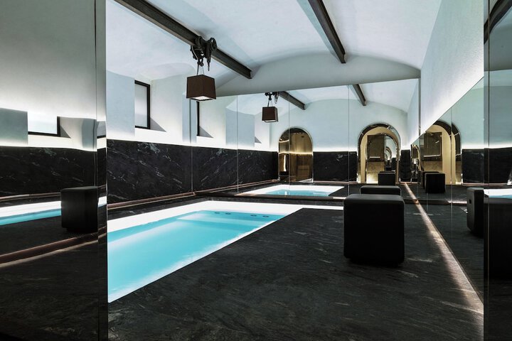 Pool 39 of 68