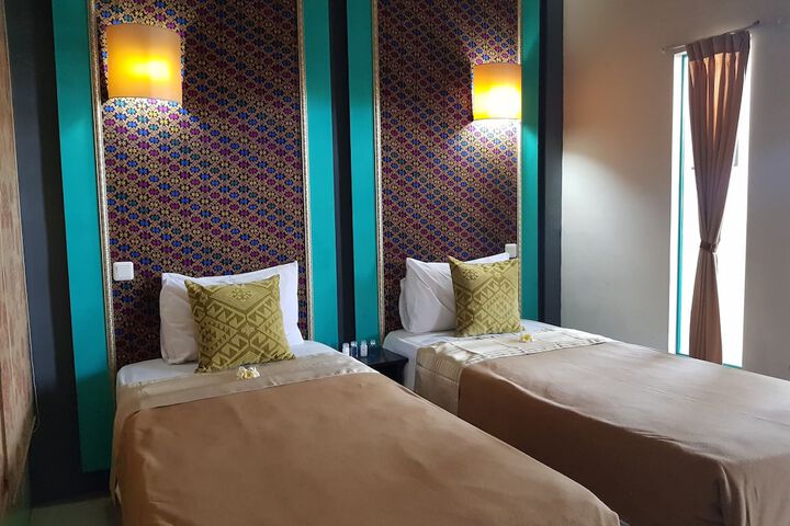 Room 10 of 44