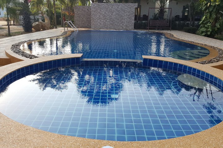 Pool 68 of 89