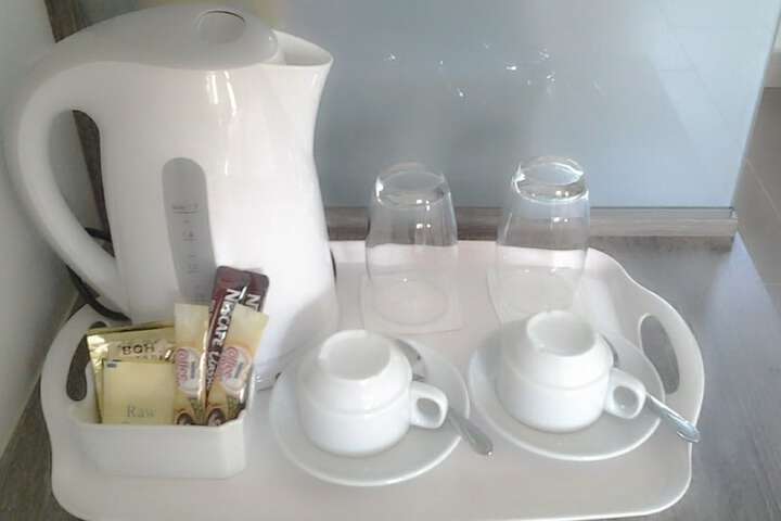 Breakfast/Coffee Service 25 of 39