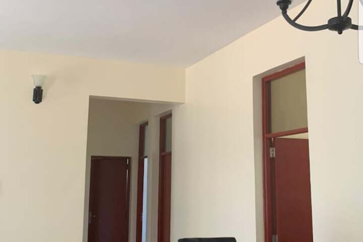 Room 11 of 33