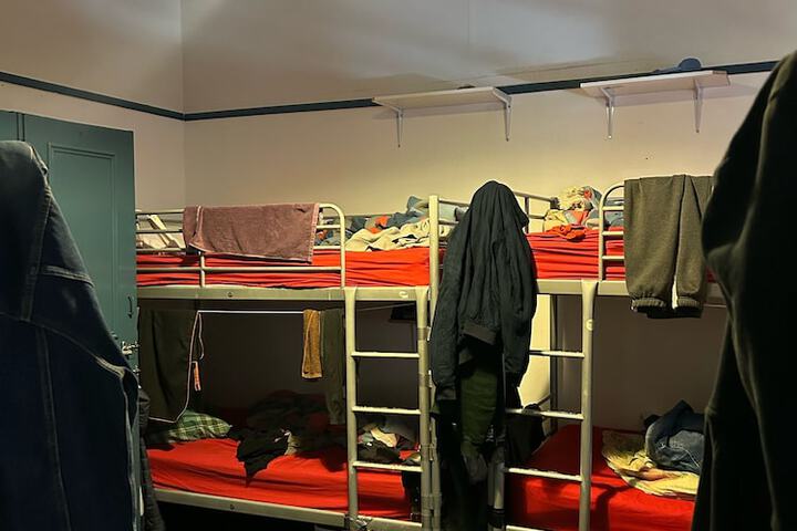 Room 22 of 42