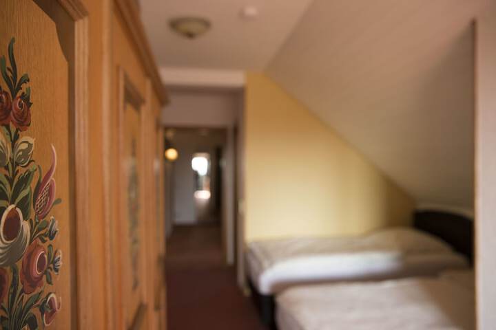 Room 9 of 53