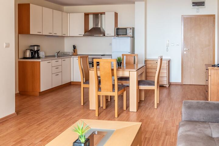 Room 73 of 209