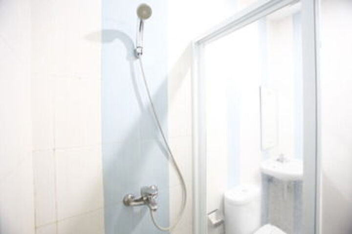 Clean Restrooms