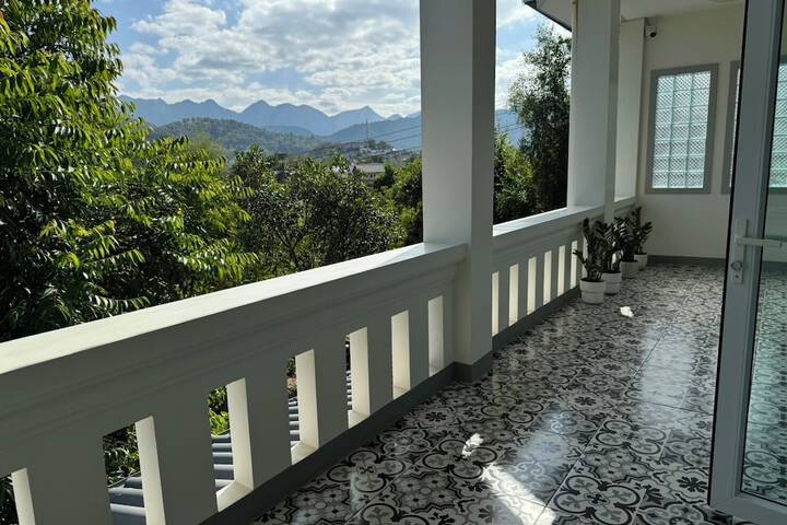 Room 123 of 272
