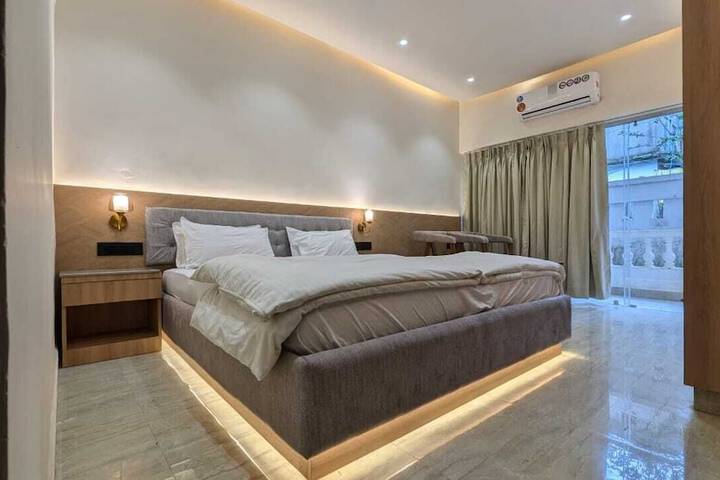 Room 5 of 46