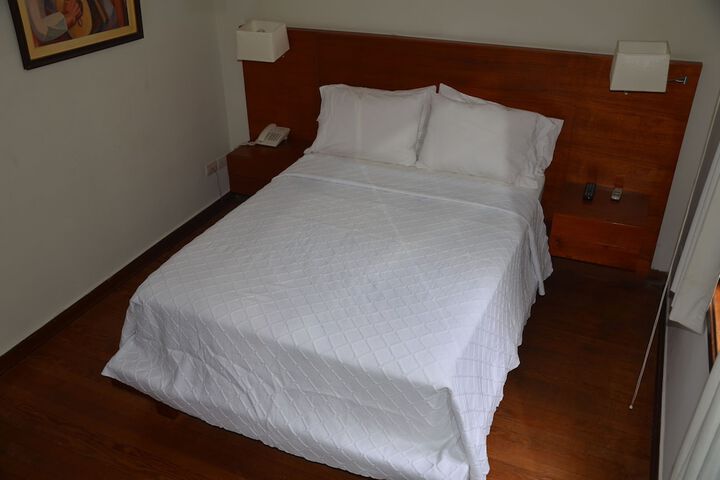 Room 5 of 56