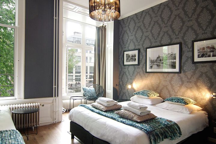 Room 25 of 36