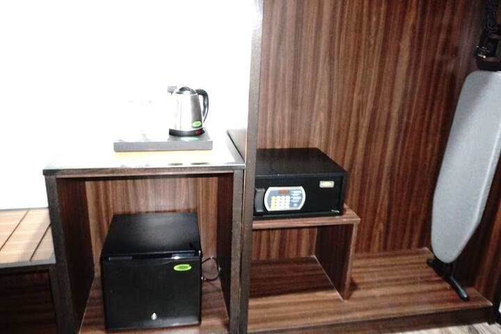 Room 19 of 52