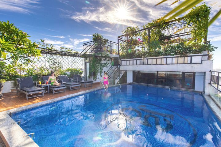 Jade Scene Hotel in Hue