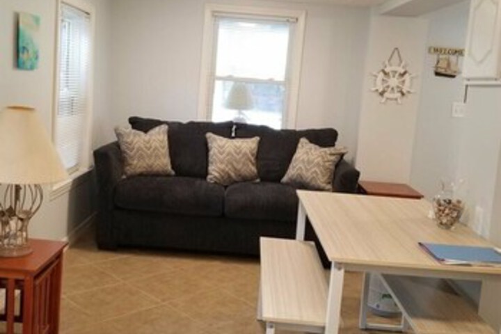 Room 12 of 27