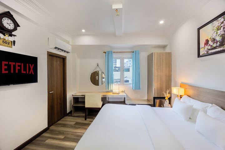 Room 20 of 49