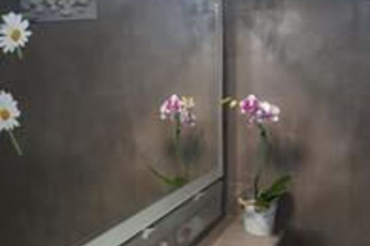 Room 3 of 20