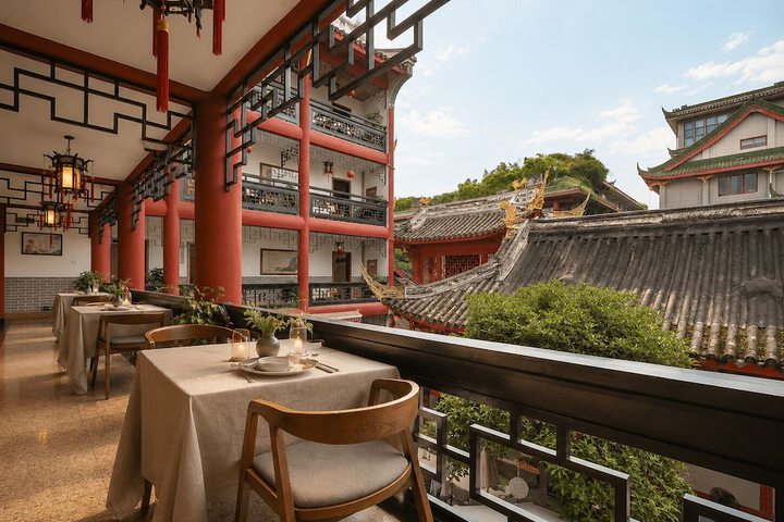 Hotel Exterior 129 of 137