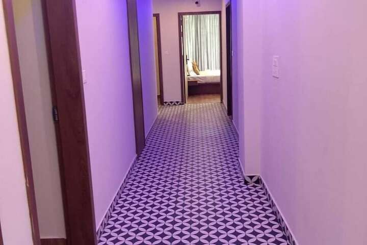 Hotel Interior 6 of 18