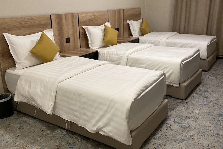 Room 2 of 24
