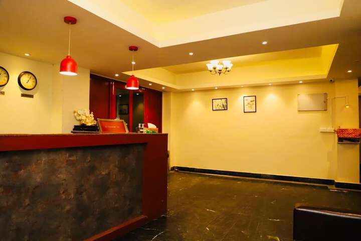The Mansarovar Hotel & Banquet
