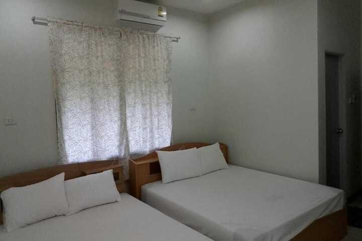 Room 10 of 69