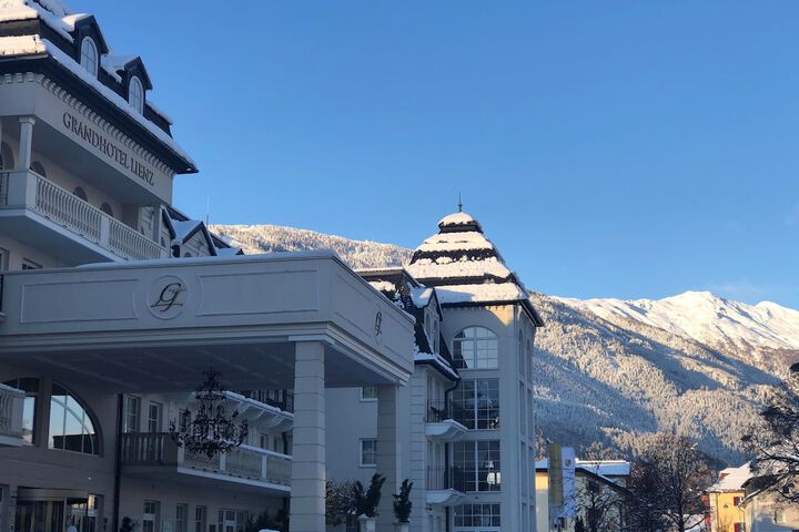Hotel 70 of 71