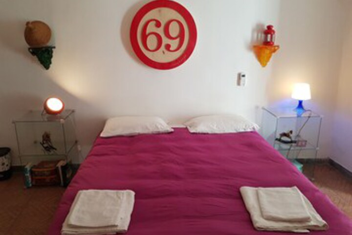 Room 59 of 76