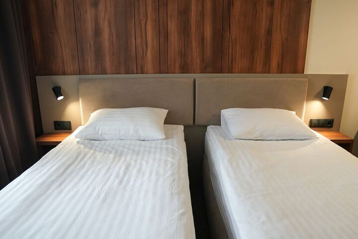 Room 10 of 67