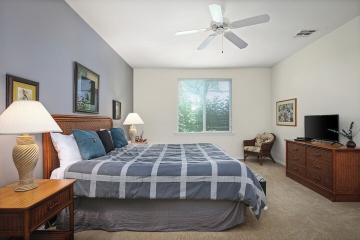 Room 3 of 229