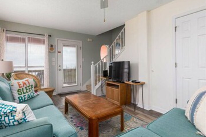 Room 16 of 27