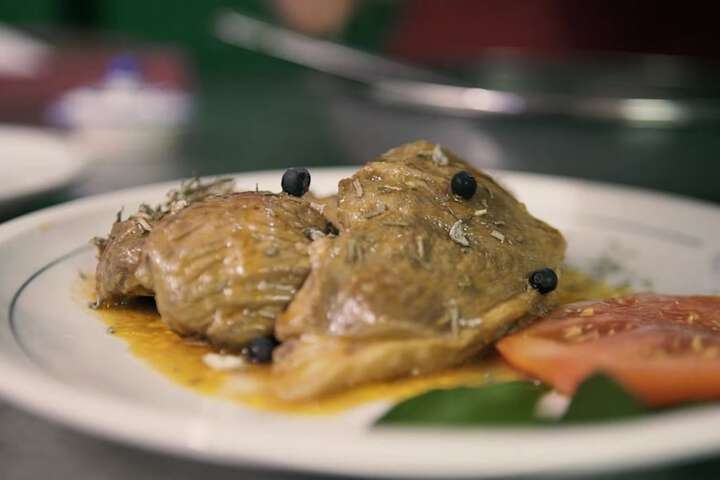 Dining 35 of 54