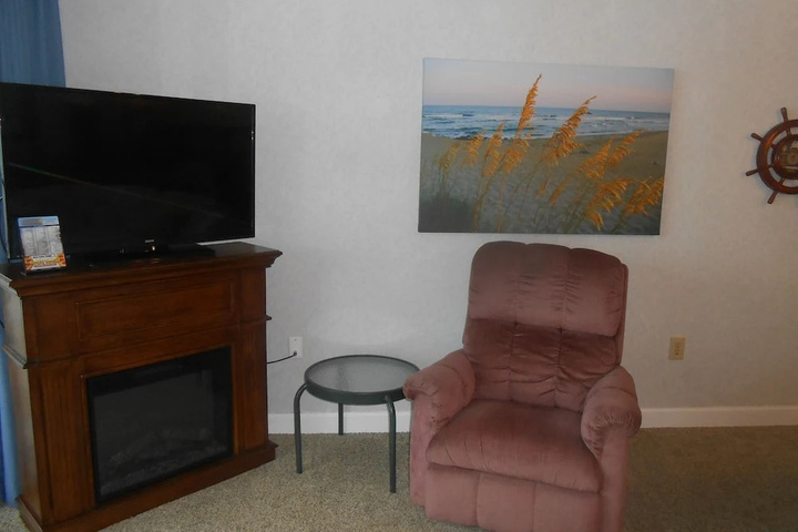 Room 5 of 15