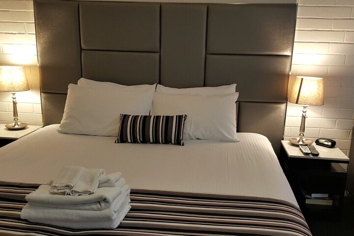 Room 21 of 43