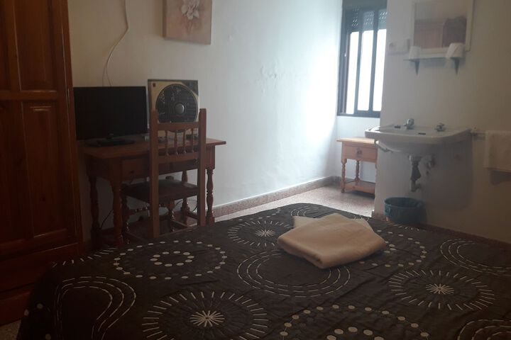 Room 7 of 15
