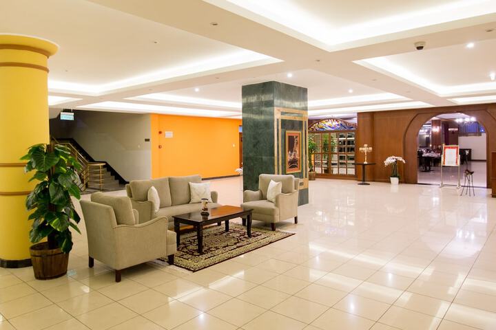 Hotel Interior 7 of 109