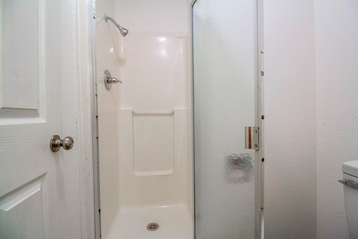 Room 30 of 46