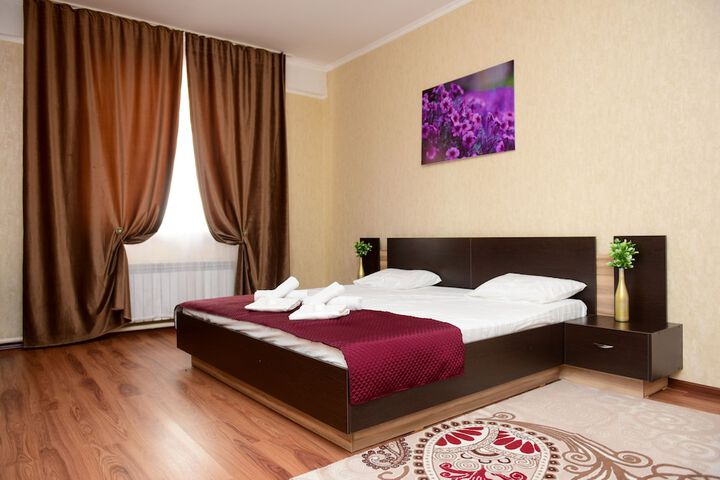 Room 10 of 30