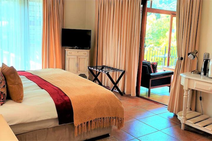 Room 28 of 150