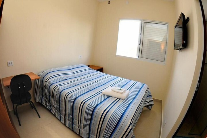 Room 12 of 31