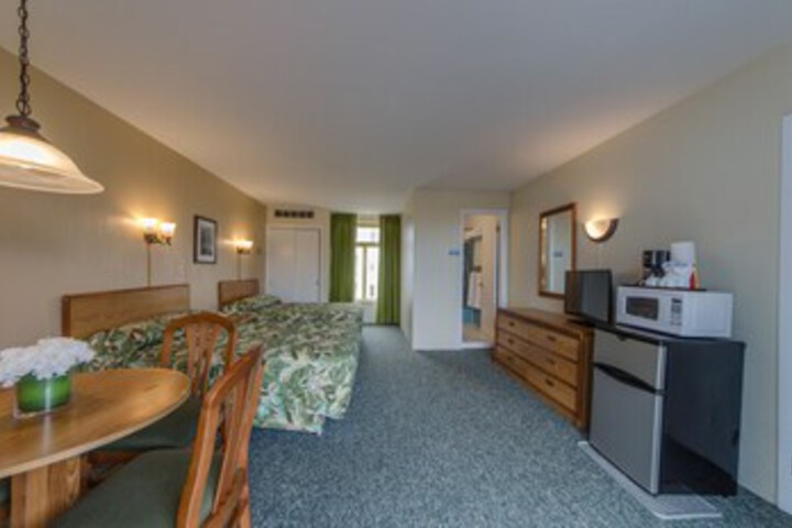 Room 130 of 216