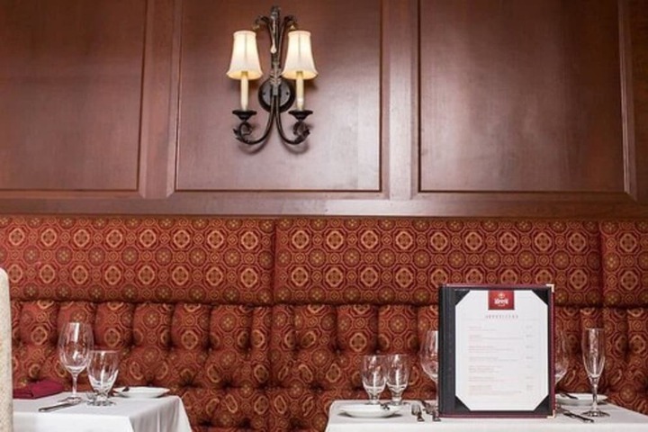 Dining 52 of 75