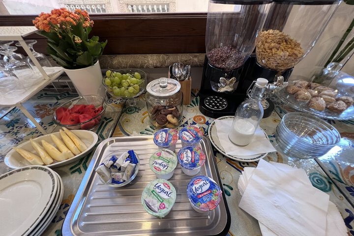 Dining 54 of 78