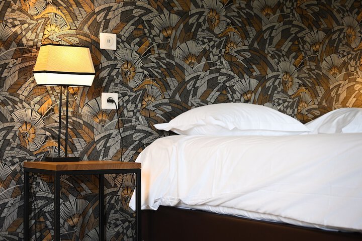 Room 30 of 73