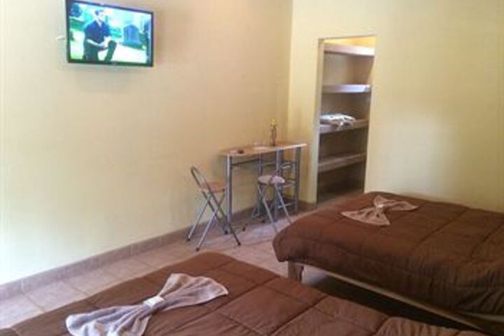 Room 17 of 26
