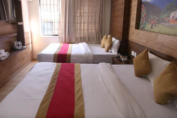 Room 7 of 14