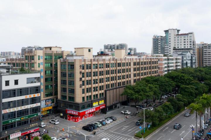 JI Hotel Guangzhou Huadu Square Metro Station