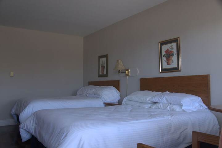 Room 27 of 63