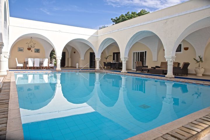 Pool 57 of 82