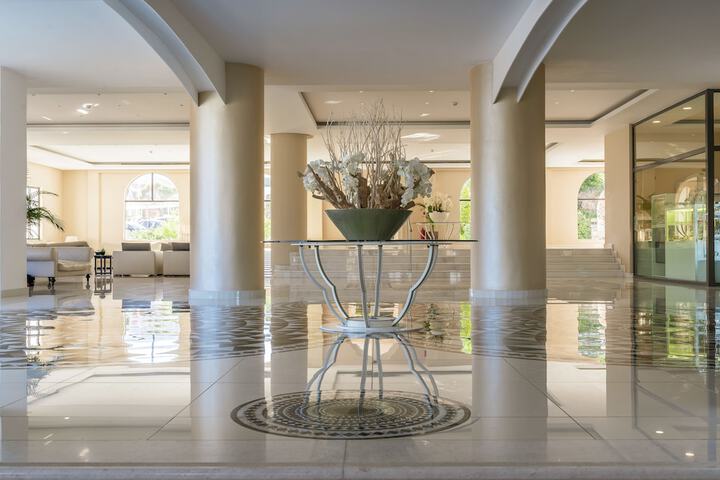 Lobby Photos