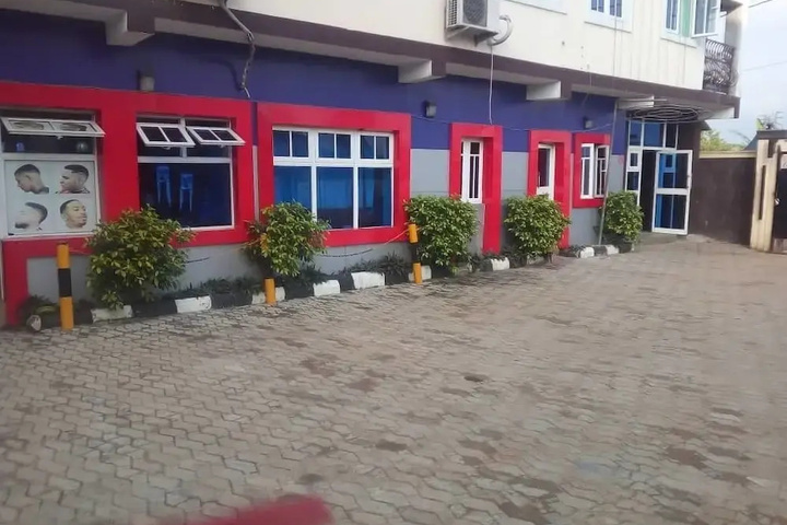 Budget Inn