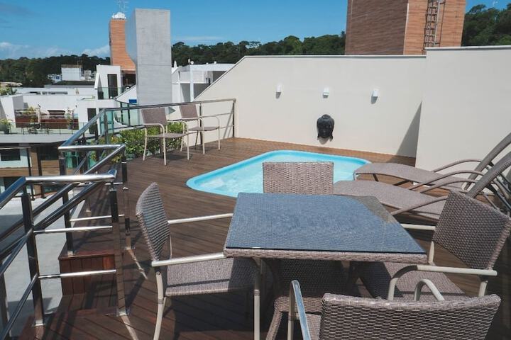 Pool 9 of 20