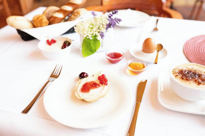 Breakfast meal
